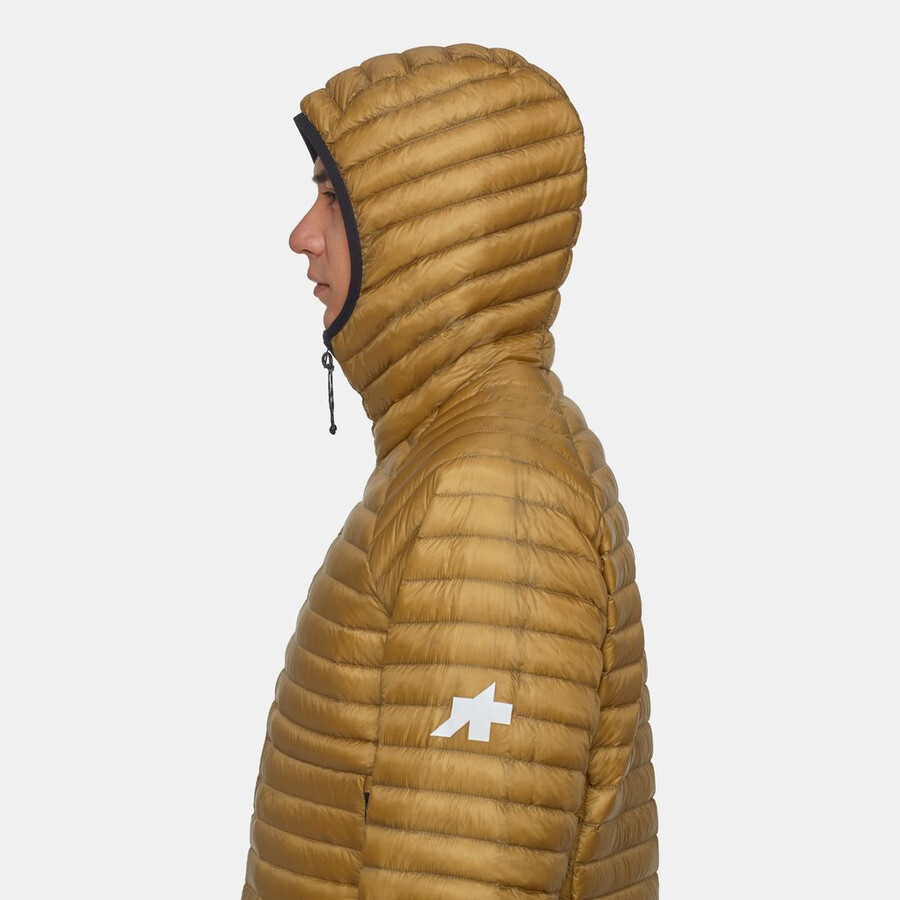 assos x mammut aenergy in フード付きジャケット メンズ ナチュラルブラウンベージュ