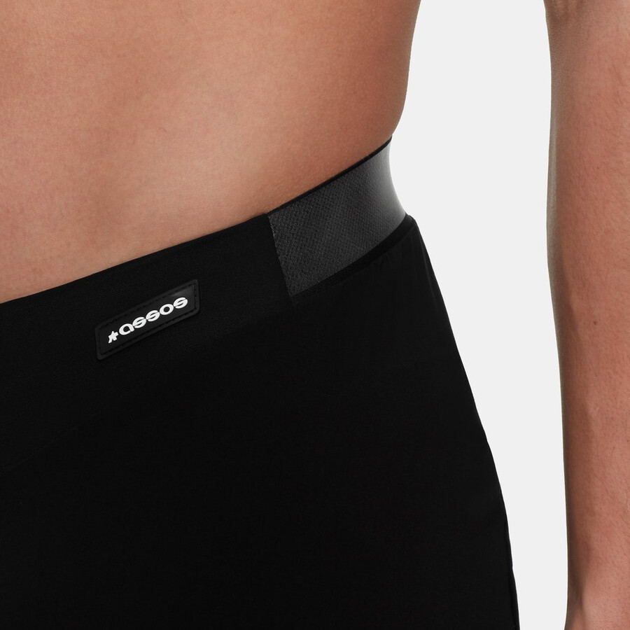 assos x mammut tactica カーゴ ショーツ t3 ブラック