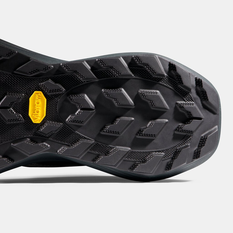 aenergy ultra low gtx メンズ ブラックダークスチール