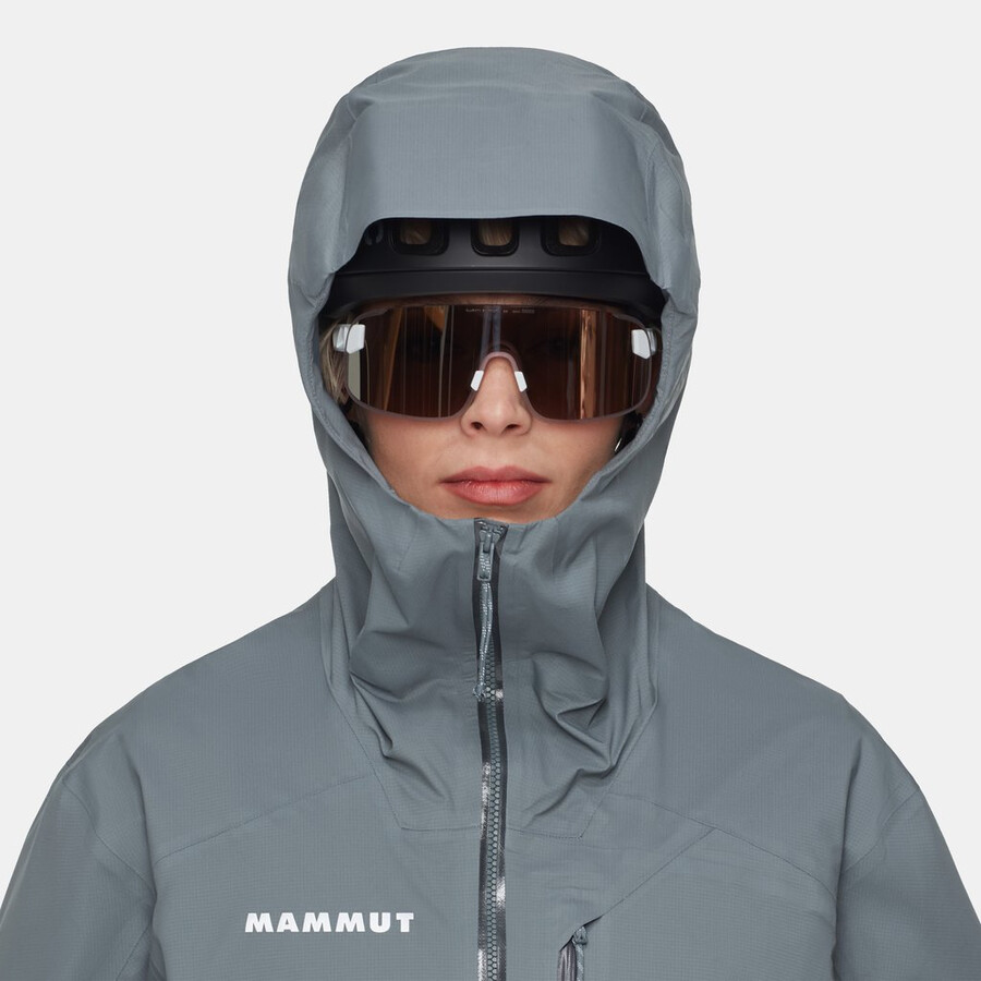 assos x mammut hs フード付きジャケット レディース strata