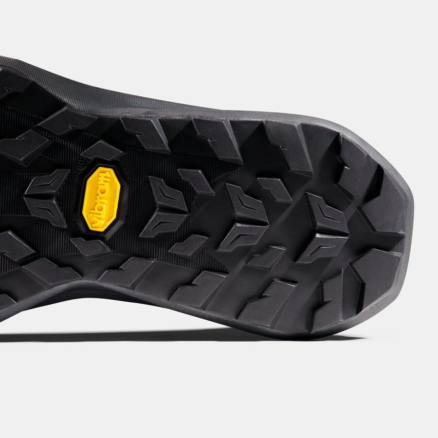 aenergy mtn mid gtx レディース ブラックダークスチール