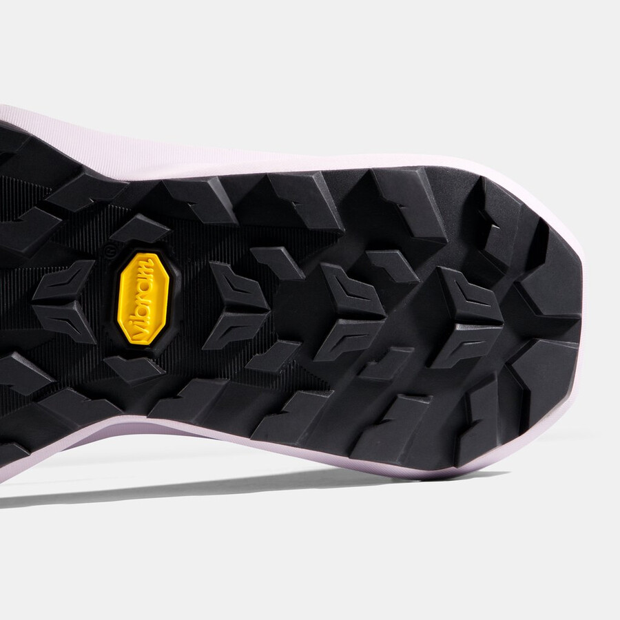 aenergy mtn mid gtx レディース ブラック-アルパイン カラミント